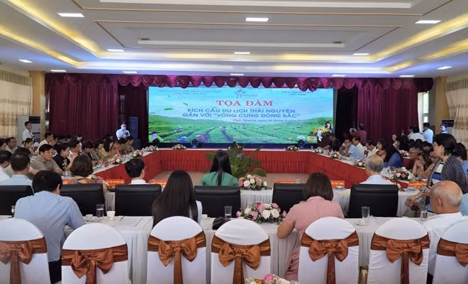 Toàn cảnh buổi toạ đàm.