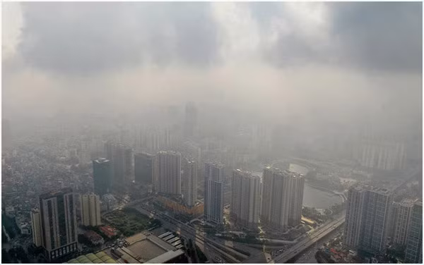 Chất lượng không khí tại Hà Nội ở mức báo động đỏ suốt thời gian dài (Ảnh internet).