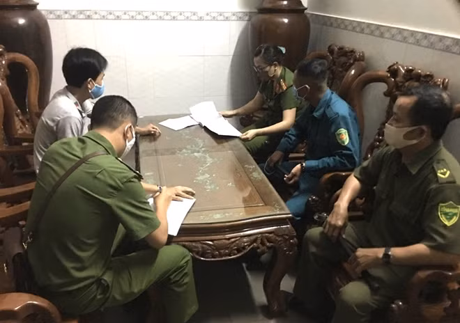 Công an xã Đắk Lao, huyện Đắk Mil thường xuyên phối hợp kiểm tra các cơ sở cho thuê lưu trú trên địa bàn.