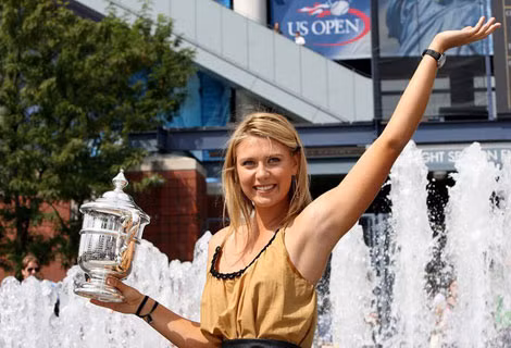 “Búp bê Nga” Sharapova đã gác vợt.