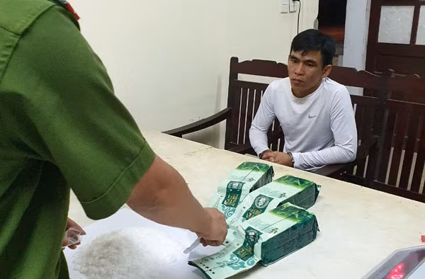 Lê Thành Vinh bị bắt cùng 4kg ma túy Ketamine.