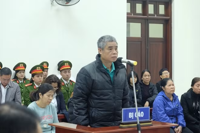 Bị cáo Doãn Quý Phiến.