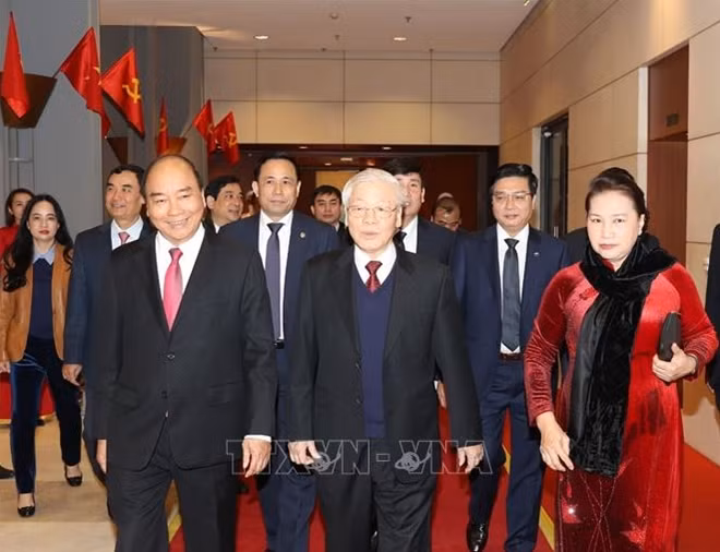Tổng Bí thư, Chủ tịch nước Nguyễn Phú Trọng; Thủ tướng Nguyễn Xuân Phúc; Chủ tịch Quốc hội Nguyễn Thị Kim Ngân dự Lễ kỷ niệm.