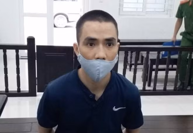 Bị cáo Dũng tại phiên xử.