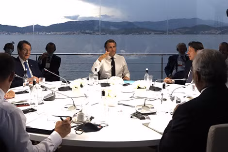 Tổng thống Pháp Emmanuel Macron họp thượng đỉnh với 6 nước ven Địa Trung Hải, ngày 10-9. Tổng thống Pháp Emmanuel Macron họp thượng đỉnh với 6 nước ven Địa Trung Hải, ngày 10-9.