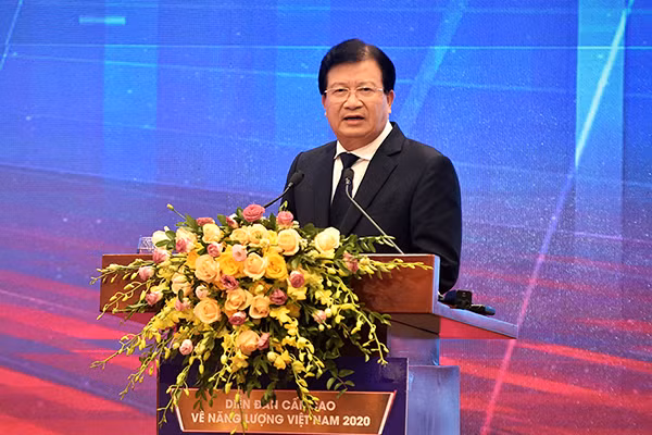 Phó Thủ tướng Trịnh Đình Dũng phát biểu tại diễn đàn. Phó Thủ tướng Trịnh Đình Dũng phát biểu tại diễn đàn.