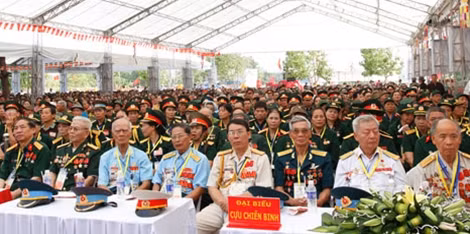 Tham dự buổi lễ còn có hơn 600 cựu chiến binh trên cả nước.