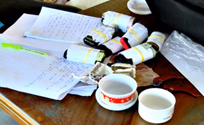 Tang vật thu giữ.