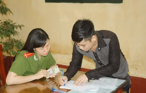 Hà Nội:Giảm án cho 101 phạm nhân dịp lễ 30-4 ảnh 3