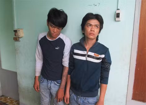 Hậu và Hiệp tại CQĐT.