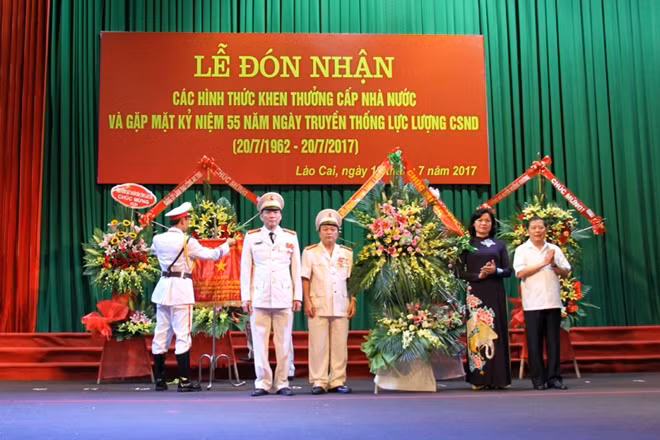 Lãnh đạo tỉnh Lào Cai chúc mừng lực lượng Cảnh sát Công an tỉnh Lào Cai