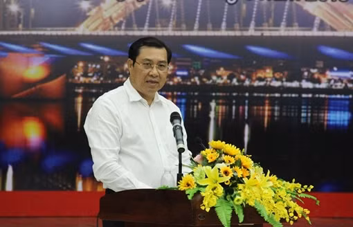 Lợi dụng quen biết lãnh đạo TP Đà Nẵng để giăng bẫy lừa nhiều người ảnh 2