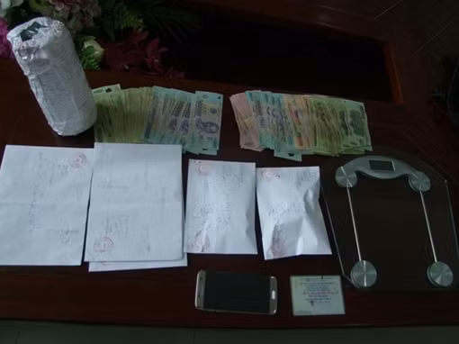 Quái chiêu cất giấu ma túy cực độc của bộ ba buôn "hàng trắng"