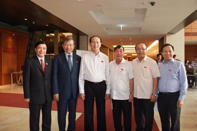 Chủ tịch nước Trần Đại Quang, Bộ trưởng Tô Lâm và các đại biểu Quốc hội