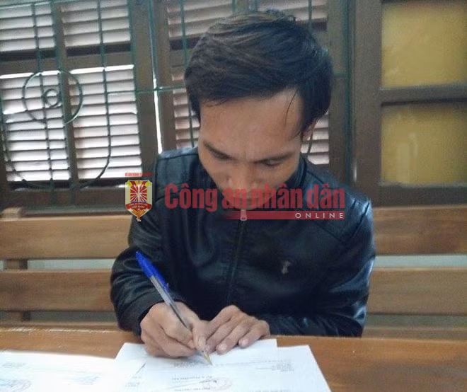 Lực lượng Công an bắt giữ Nguyễn Mạnh Hùng