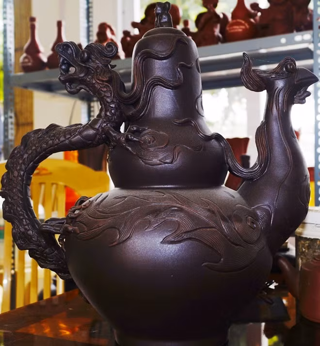 Một số sản phẩm của làng gốm Quyết Thành.