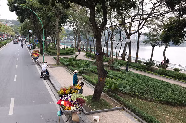 Mục tiêu kế hoạch phát triển kinh tế-xã hội 5 năm 2021-2025 của Thủ đô sẽ theo hướng đô thị xanh, TP thông minh, hiện đại. Mục tiêu kế hoạch phát triển kinh tế-xã hội 5 năm 2021-2025 của Thủ đô sẽ theo hướng đô thị xanh, TP thông minh, hiện đại.