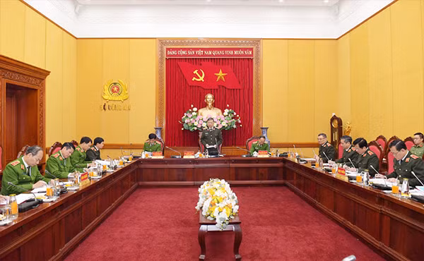 Bộ trưởng Tô Lâm phát biểu chỉ đạo tại Hội nghị. Bộ trưởng Tô Lâm phát biểu chỉ đạo tại Hội nghị.