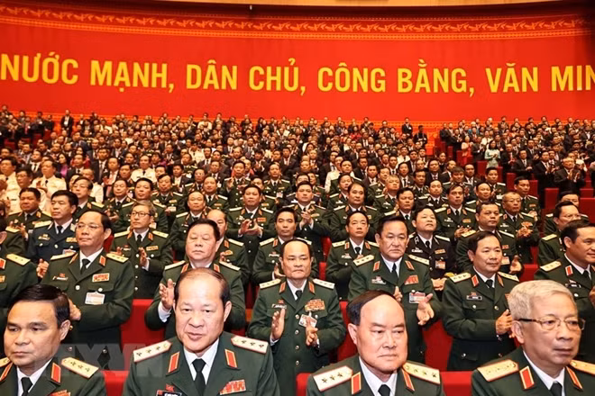Các đại biểu Đoàn Đảng bộ Quân đội tham dự phiên họp trù bị Đại hội XIII của Đảng.