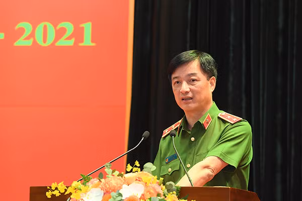 Thứ trưởng Nguyễn Duy Ngọc phát biểu tại buổi giao ban Thứ trưởng Nguyễn Duy Ngọc phát biểu tại buổi giao ban