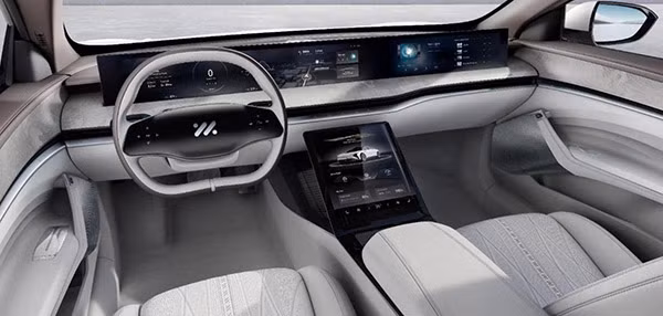 Xe được trang bị nội thất cao cấp.