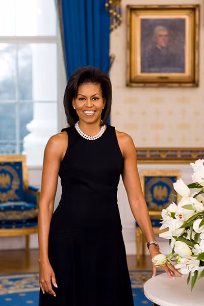 Cựu Đệ nhất Phu nhân Michelle Obama trong Phòng Xanh của Nhà Trắng hồi tháng 2-2009. Ảnh: Getty Images/ CNN.