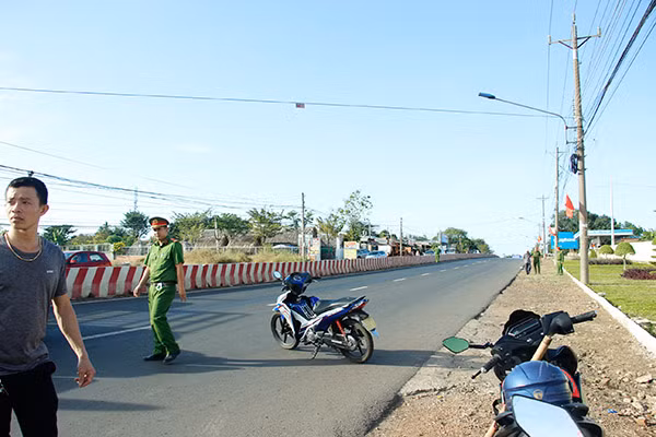 Hiện trường vụ hỗn chiến.