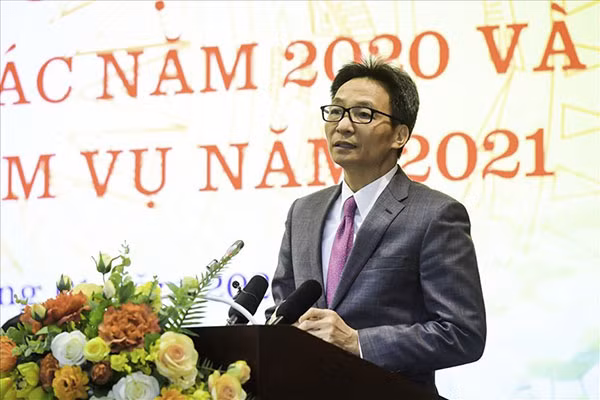 Phó Thủ tướng Vũ Đức Đam phát biểu chỉ đạo tại Hội nghị.