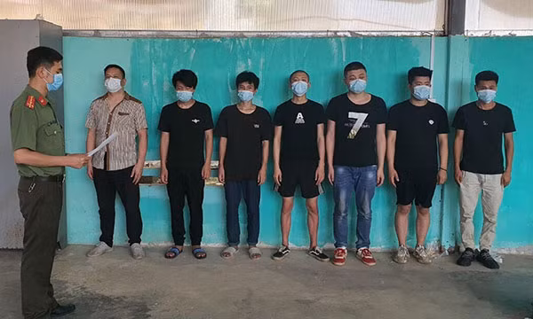 7 người Trung Quốc nhập cảnh trái phép bị cơ quan Công an bắt giữ.