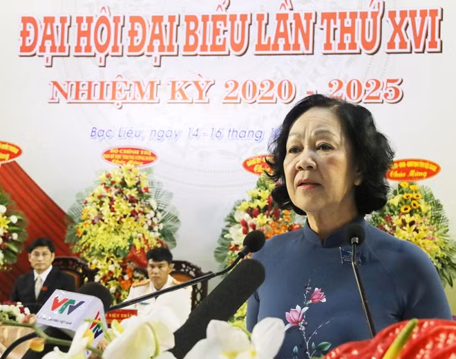 Đồng chí Trương Thị Mai phát biểu chỉ đạo Đại hội.
