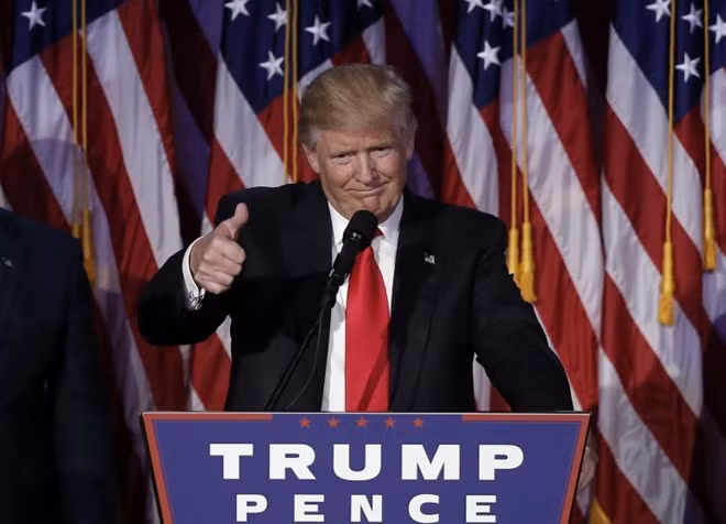 Vượt qua mọi dư luận và cuộc bầu cử, ông Trump sẽ là Tổng thống thứ 45 của Hoa Kỳ. Ảnh Reuters.