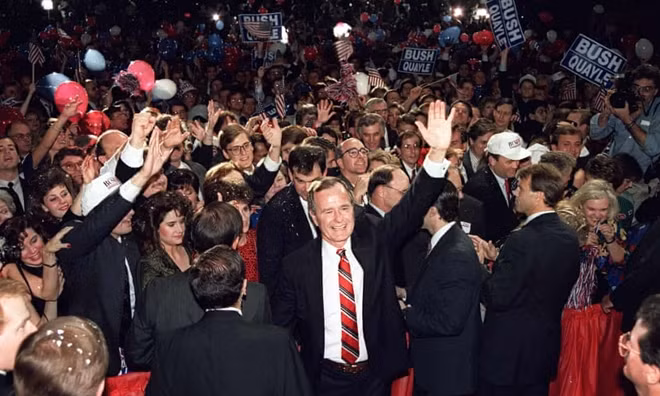 Ông George H.W. Bush trong cuộc chạy đua Tổng thống năm 1988. Ảnh Getty Images.
