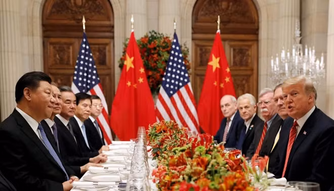 Cuộc gặp Mỹ-Trung bên lề G20. Ảnh Reuters.