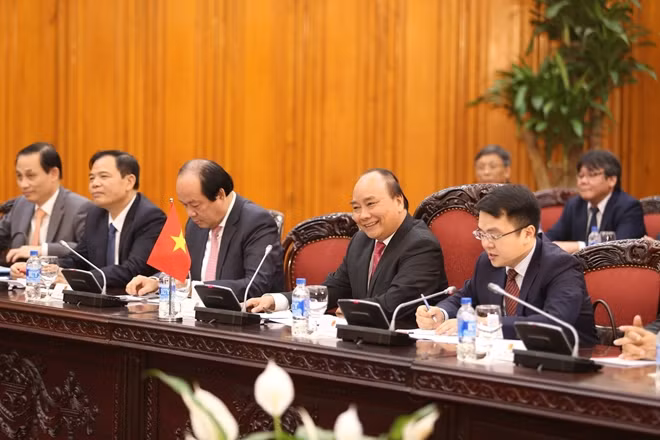 Thủ tướng Nguyễn Xuân Phúc hoan nghênh việc hai nước vừa nâng cấp quan hệ lên Đối tác Toàn diện.