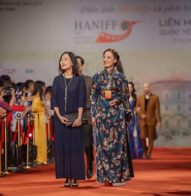 NSND Như Quỳnh, NSND Lê Khanh