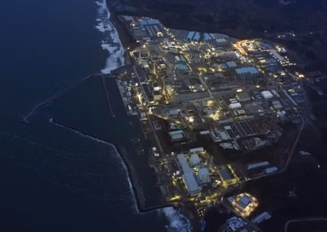 Tập đoàn Điện lực Nhật Bản (Tepco), đơn vị chịu trách nhiệm quản lý và giám sát khu vực từng xảy ra sự cố. Ảnh Reuters
