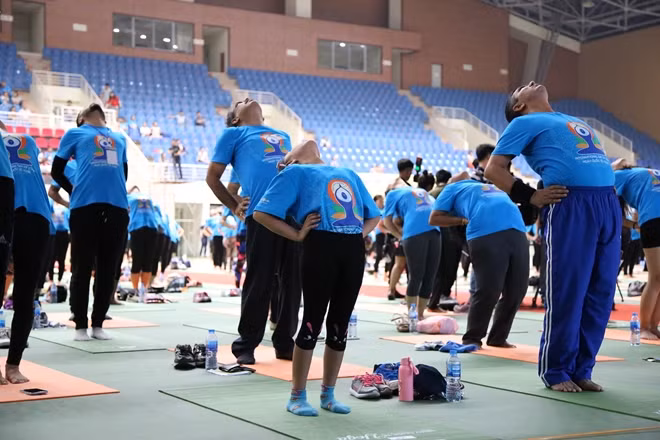 Yoga thu hút sự quan tâm và tham gia của mọi lứa tuổi.