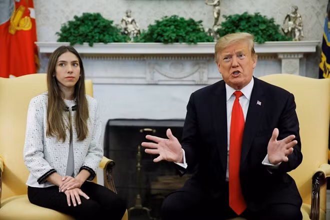 Tổng thống Mỹ Donald Trump có cuộc gặp với vợ ông Guaido - Thủ lĩnh phe đối lập, bà Fabiana Rosales. Ảnh Reuters.