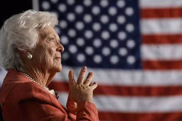 Bà Barbara Bush, cựu Đệ nhất phu nhân Mỹ qua đời ở tuổi 92. Ảnh Reuters Bà Barbara Bush, cựu Đệ nhất phu nhân Mỹ qua đời ở tuổi 92. Ảnh Reuters