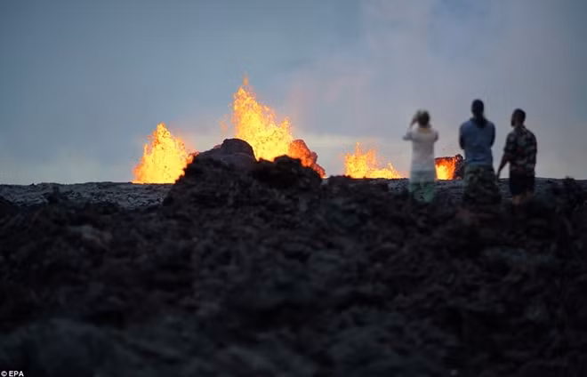 Người dân Hawaii chịu tổn thất nặng về về tài sản trong những ngày này.