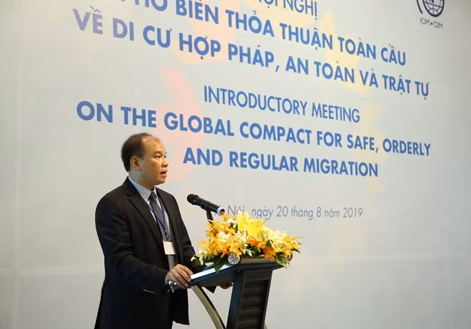 Ông Vũ Việt Anh, Cục trưởng Cục Lãnh sự, Bộ Ngoại giao phát biểu khai mạc Hội nghị.