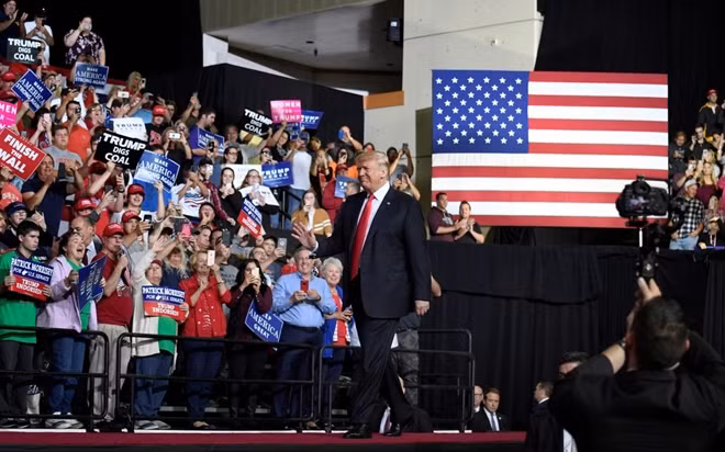 Có thể khiến quãng thời gian còn lại của ông Trump trong nhiệm sở "lên hương" hay trở thành "ác mộng".