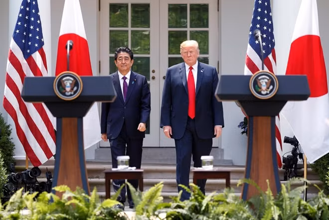 Lãnh đạo Mỹ - Nhật trong chuyến thăm của ông Abe đến Mỹ tháng 6-2018. Ảnh Reuters
