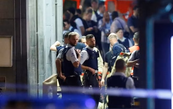 Cảnh sát Brussels phong tỏa hiện trường. Ảnh Reuters