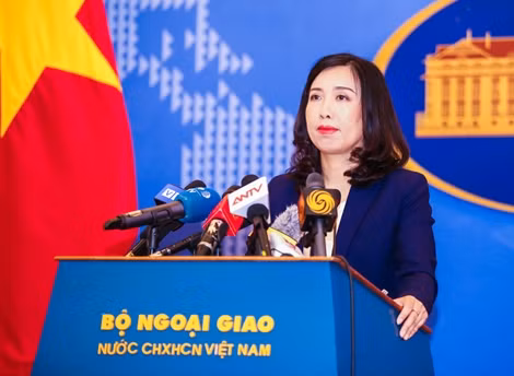 Việt Nam yêu cầu Trung Quốc rút tên lửa bố trí tại Trường Sa