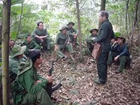 Cảnh phim "Bến đò xưa lặng lẽ" của đạo diễn Trần Vịnh (ảnh do nghệ sĩ cung cấp).