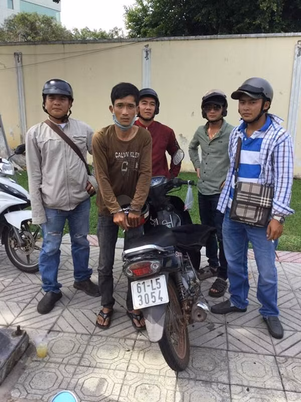 "Hiệp sỹ" bắt giữ kẻ trộm táo tợn.