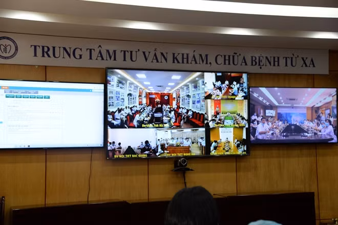 Người có bệnh lý liên quan đến nội tiết - đái tháo đường ở tuyến dưới sẽ được tư vấn, khám với các bác sĩ giỏi mà không cần lên tuyến trên