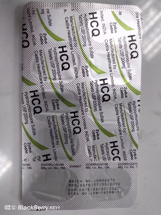Do nghe theo tin đồn, thuốc chữa bệnh sốt rét được người dân mua về uống phòng chống COVID-19 do