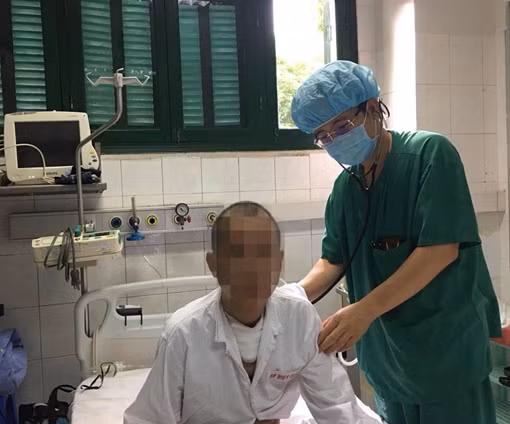 Người mắc bệnh phổi mô kẽ đầu tiên được ghép 2 phổi thành công 